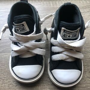 Converse Toddler Allstars- Leather- Size 4